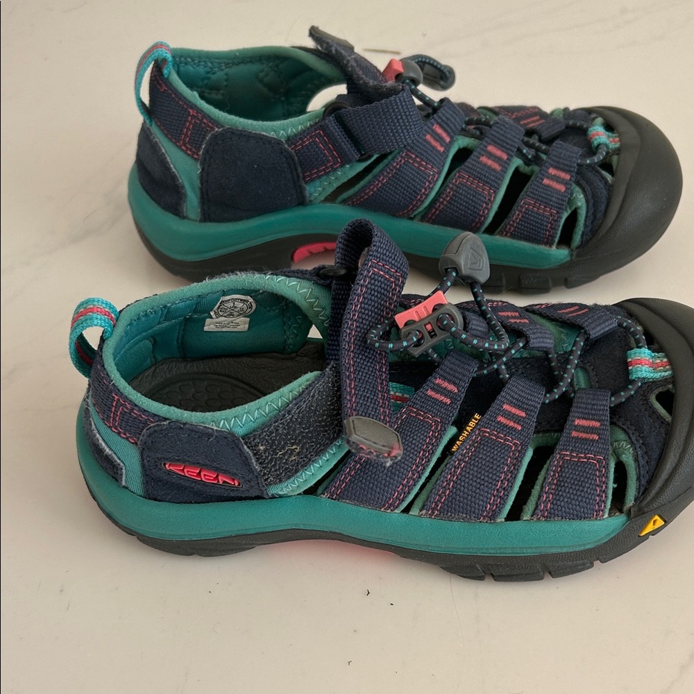 Kids Multi-Color Sandals - Picture 3 of 4